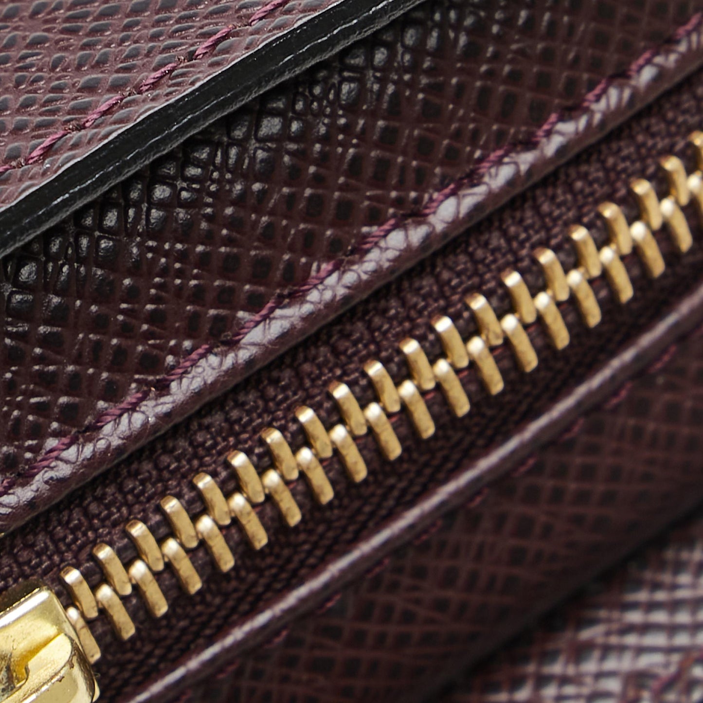 Louis Vuitton Taiga Baikal (SHG-KHIh5h)
