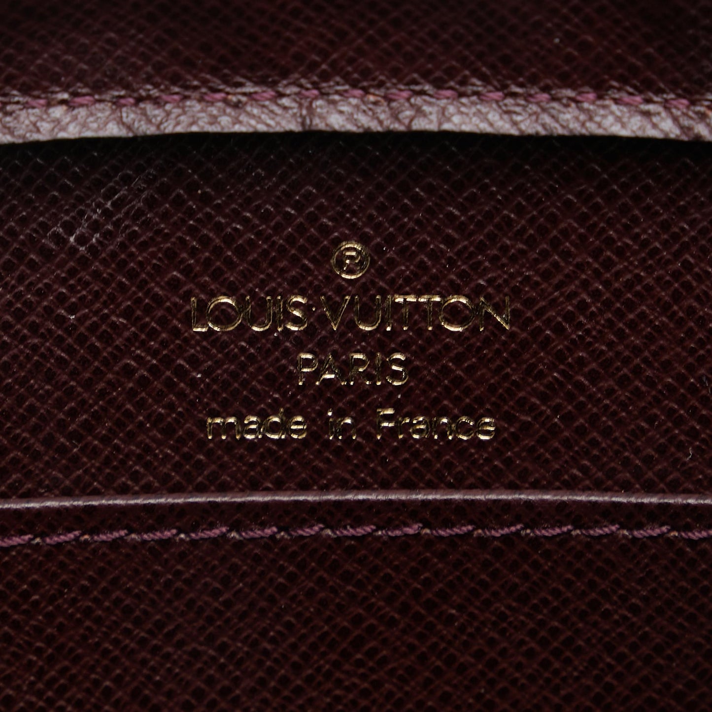 Louis Vuitton Taiga Baikal (SHG-KHIh5h)