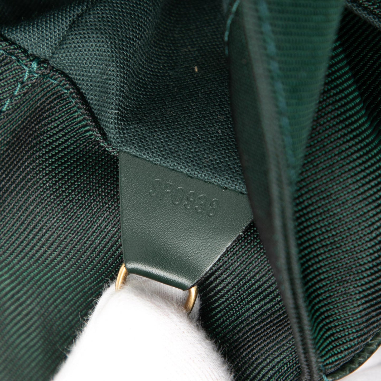 Louis Vuitton Taiga Dersou