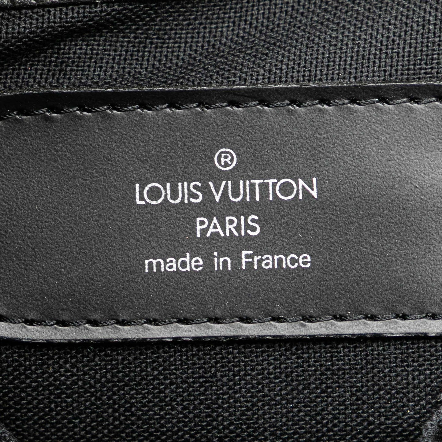 Louis Vuitton Taiga Kasbek PM