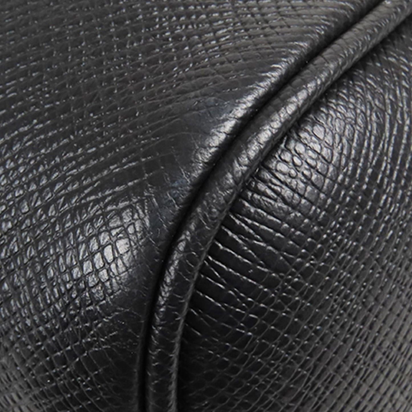 Louis Vuitton Taiga Keepall Bandouliere 50 (SHG-35866)