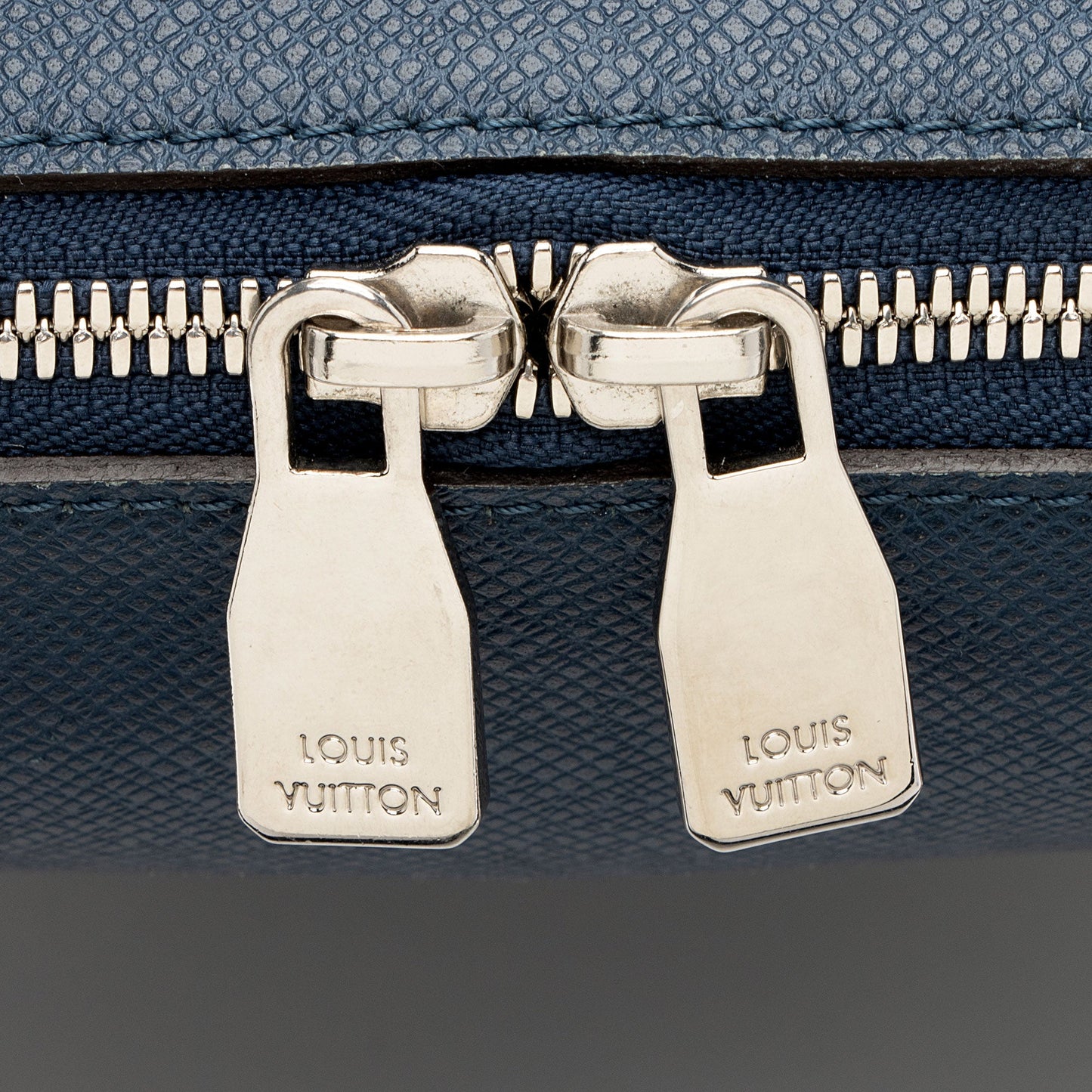 Louis Vuitton Taiga Leather Grigori PM Messenger