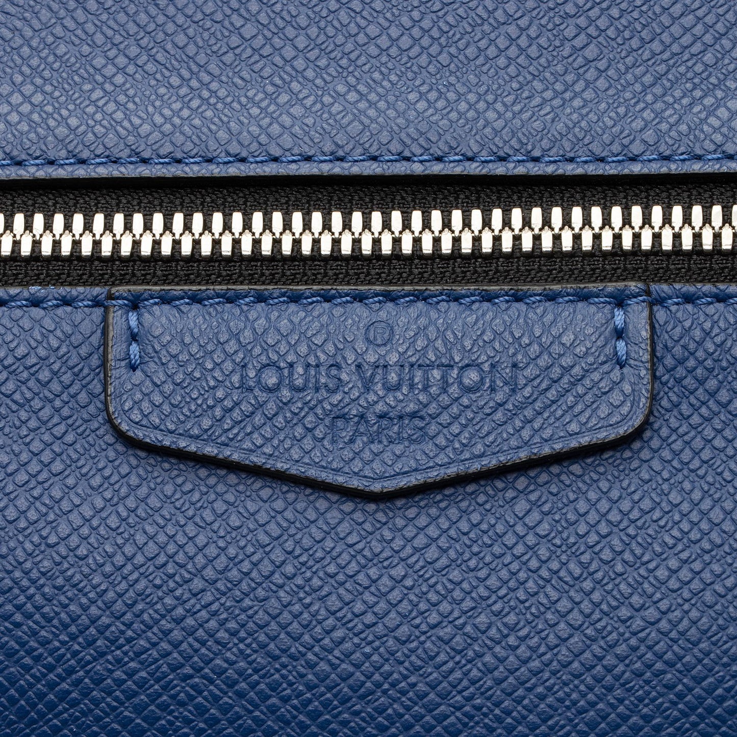 Louis Vuitton Taiga Leather Outdoor Messenger