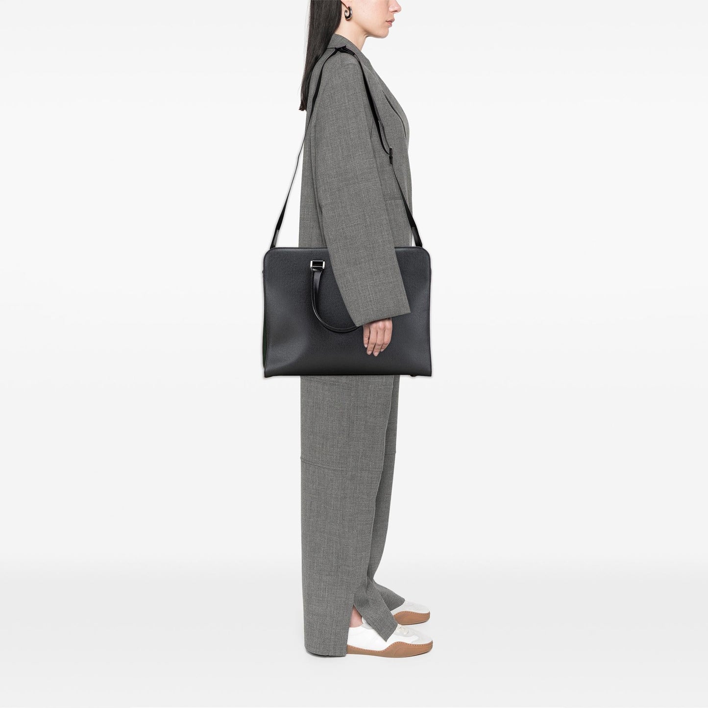 Louis Vuitton Taiga Nevski