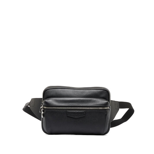 Louis Vuitton Taiga Outdoor Messenger (SHG-KGIqgl)