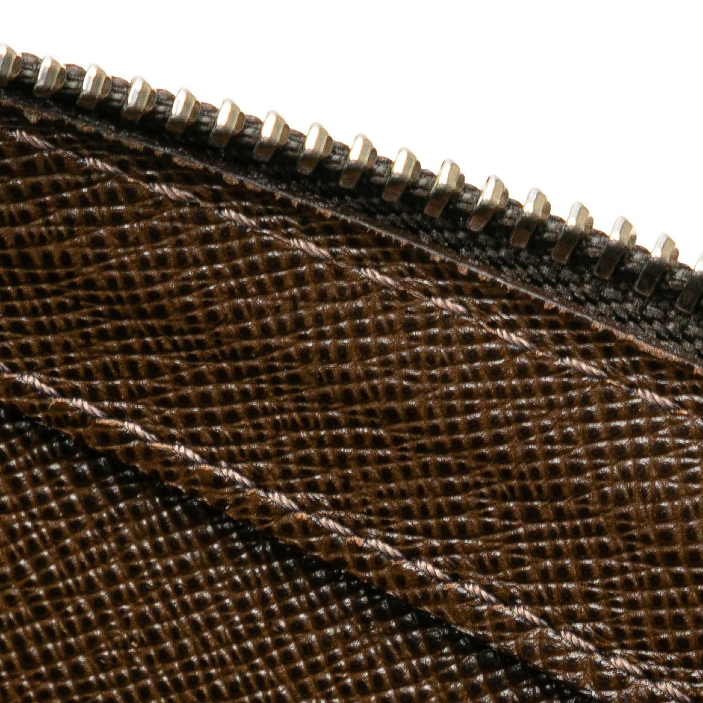 Louis Vuitton Taiga Pochette Baikal