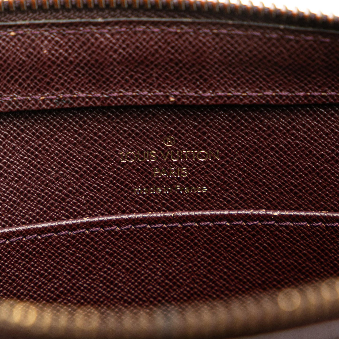 Louis Vuitton Taiga Pochette Baikal