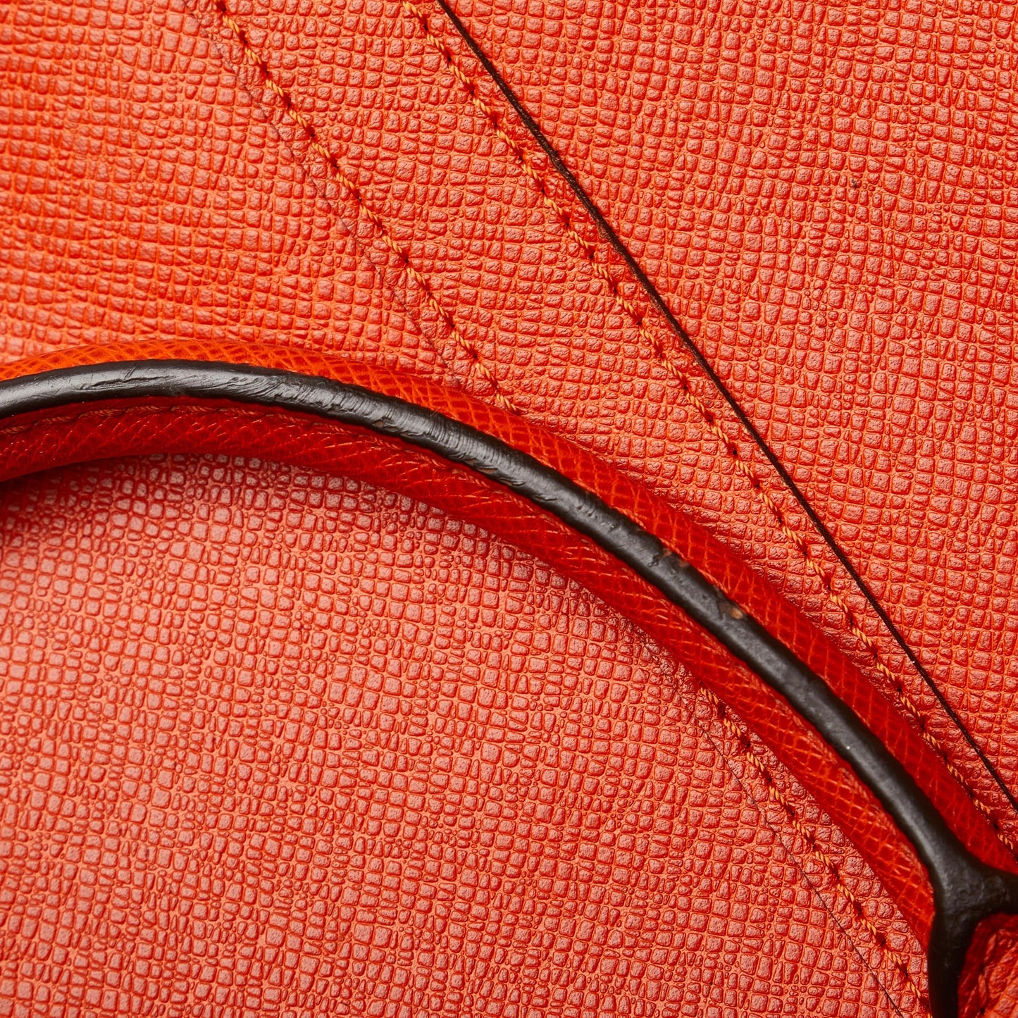 Louis Vuitton Taiga Porte-Documents Voyage PM (SHG-AP4Dey)