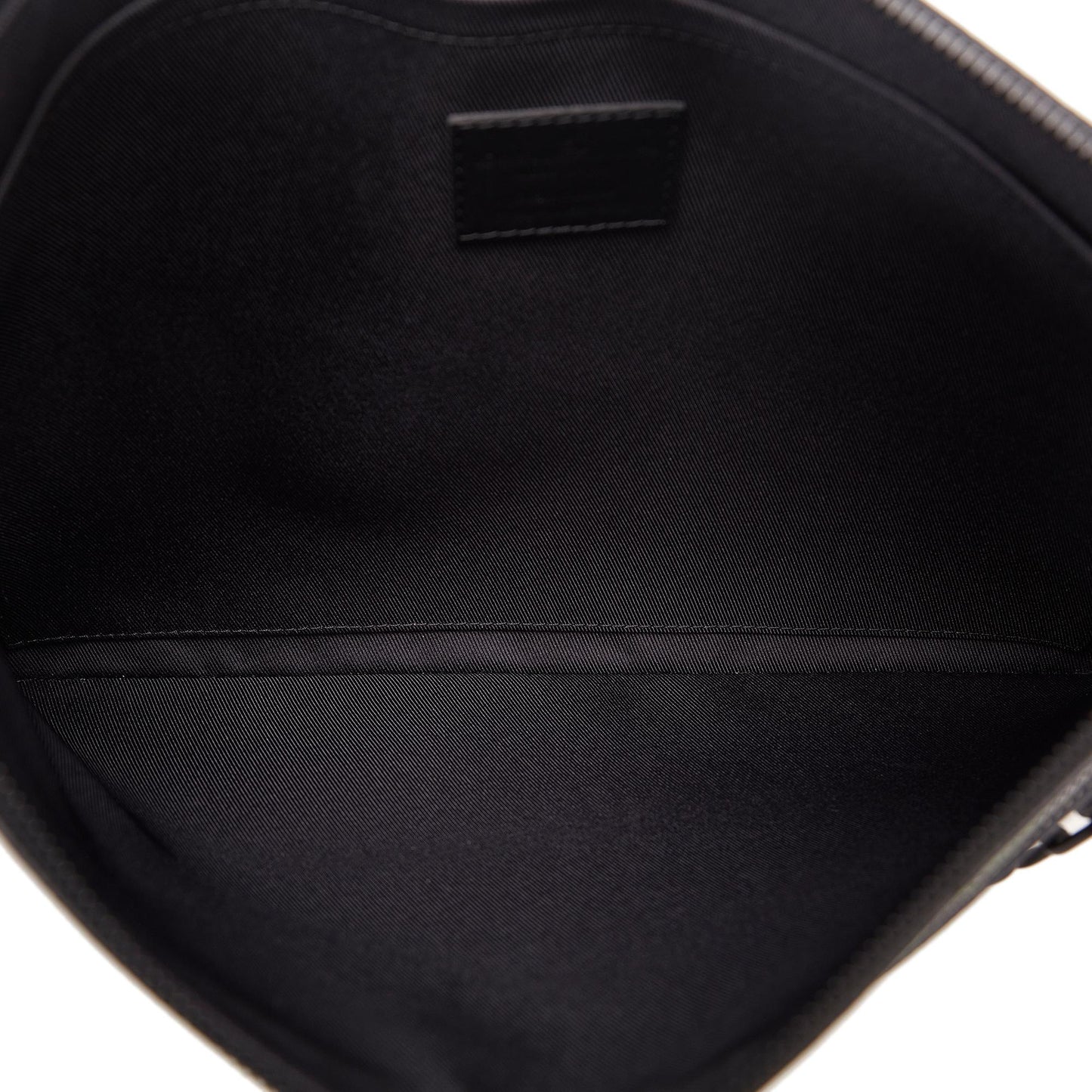 Louis Vuitton Taiga Rainbow Pochette A4 (SHG-StdqCP)
