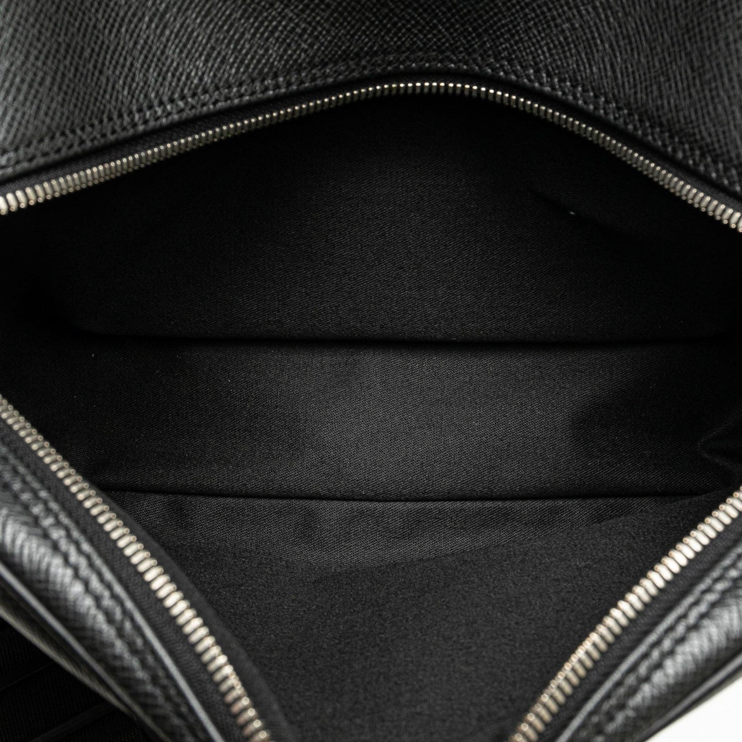Louis Vuitton Taiga Reporter PM (SHG-f2dwZU)
