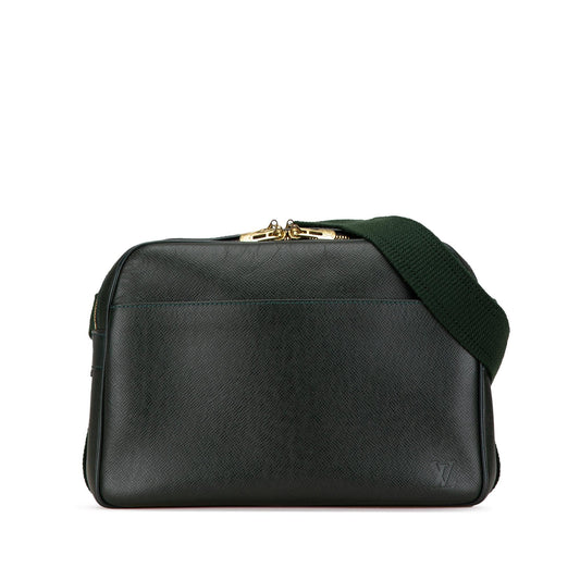 Louis Vuitton Taiga Reporter PM (SHG-Y2uneQ)