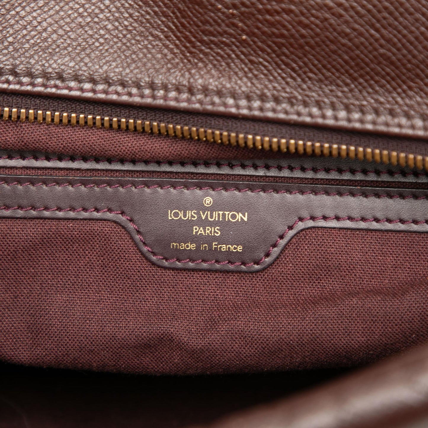 Louis Vuitton Taiga Reporter PM