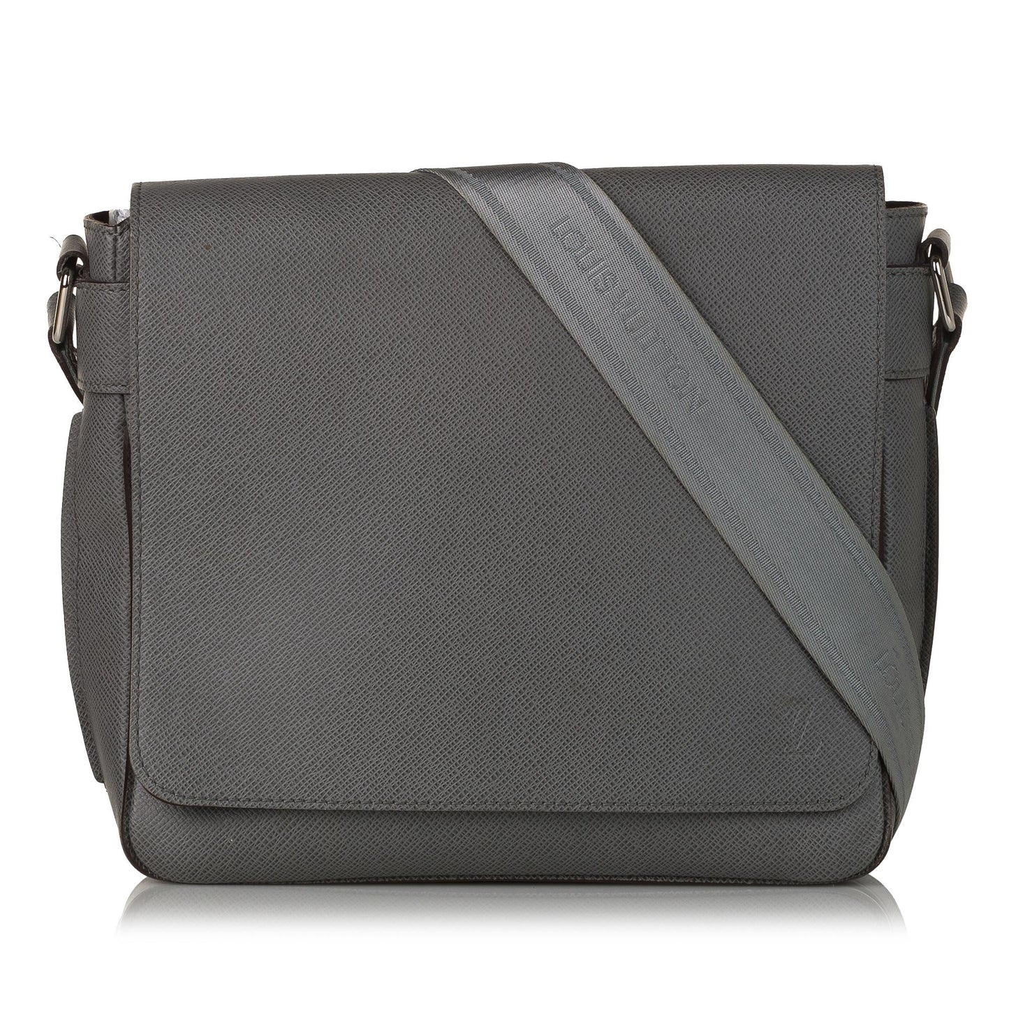 Louis Vuitton Taiga Roman MM (SHG-35539)