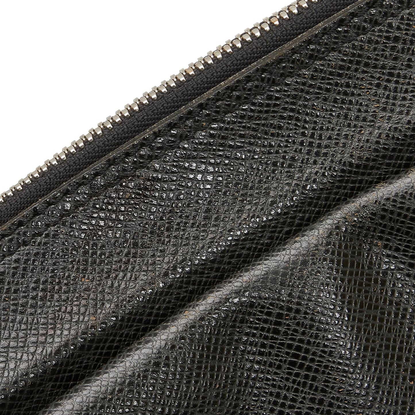 Louis Vuitton Taiga Sayan (SHG-dzbalD)