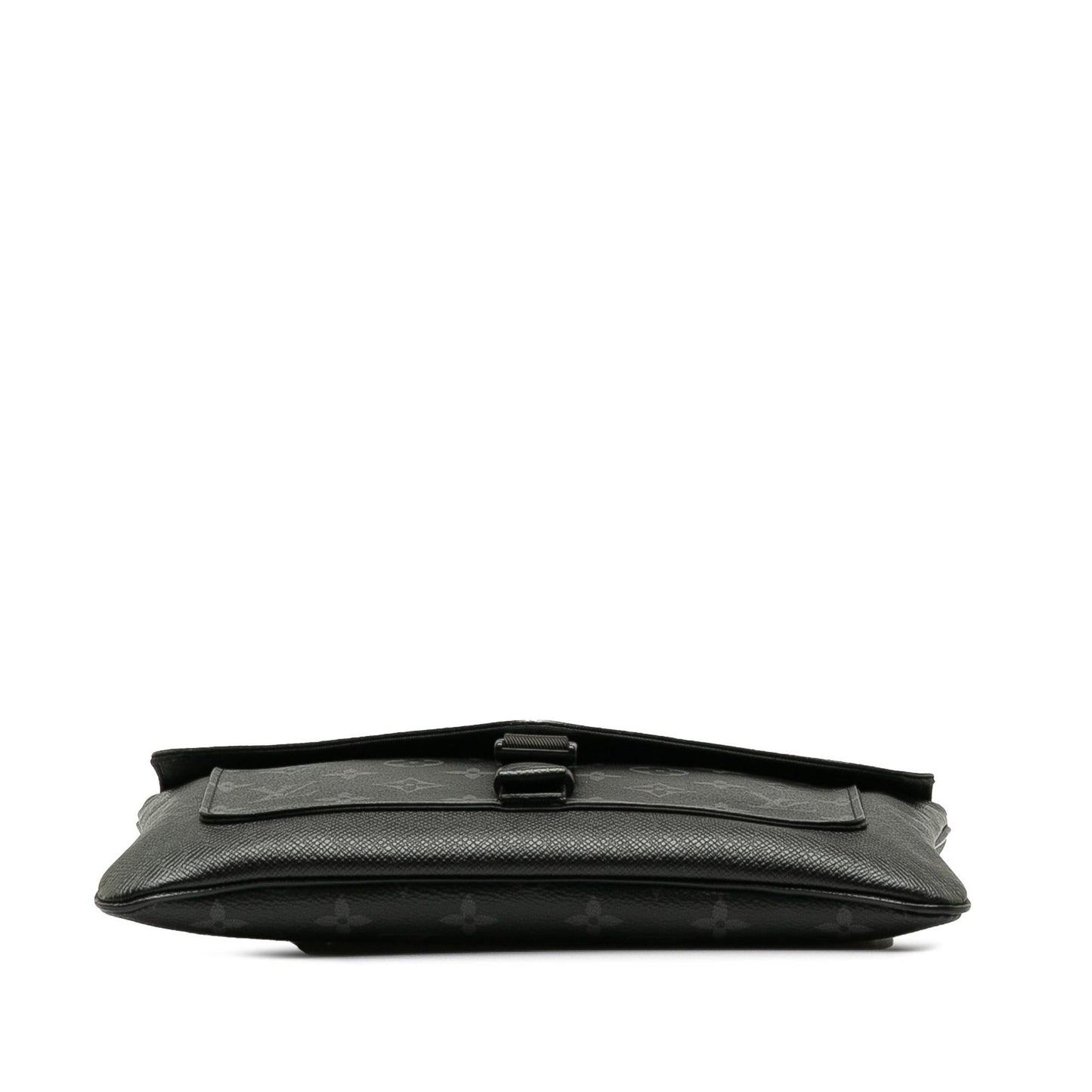 Louis Vuitton Taigarama Outdoor Flap Messenger (SHG-1uJQGw)