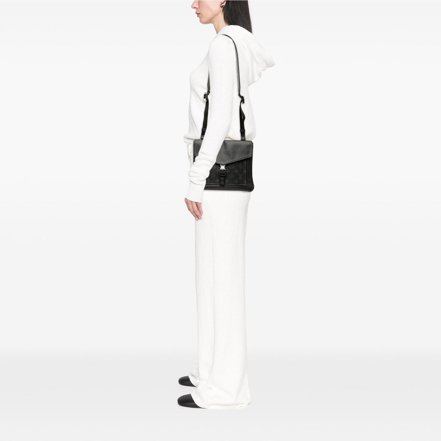 Louis Vuitton Taigarama Outdoor Flap Messenger