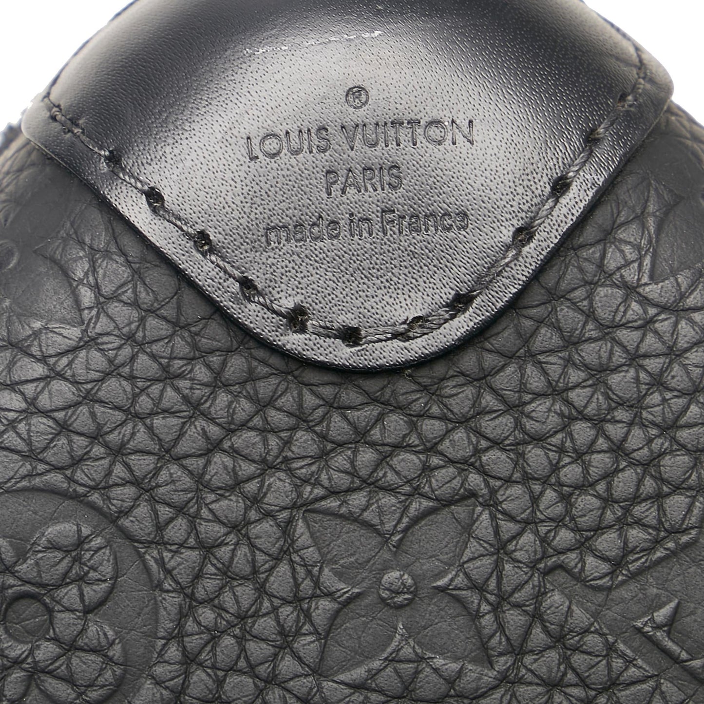 Louis Vuitton Taurillion Monogram Horizon Clutch (SHG-35811)
