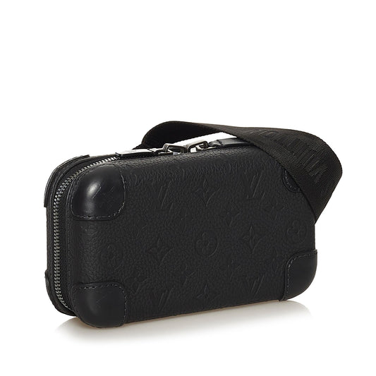 Louis Vuitton Taurillion Monogram Horizon Clutch (SHG-35811)