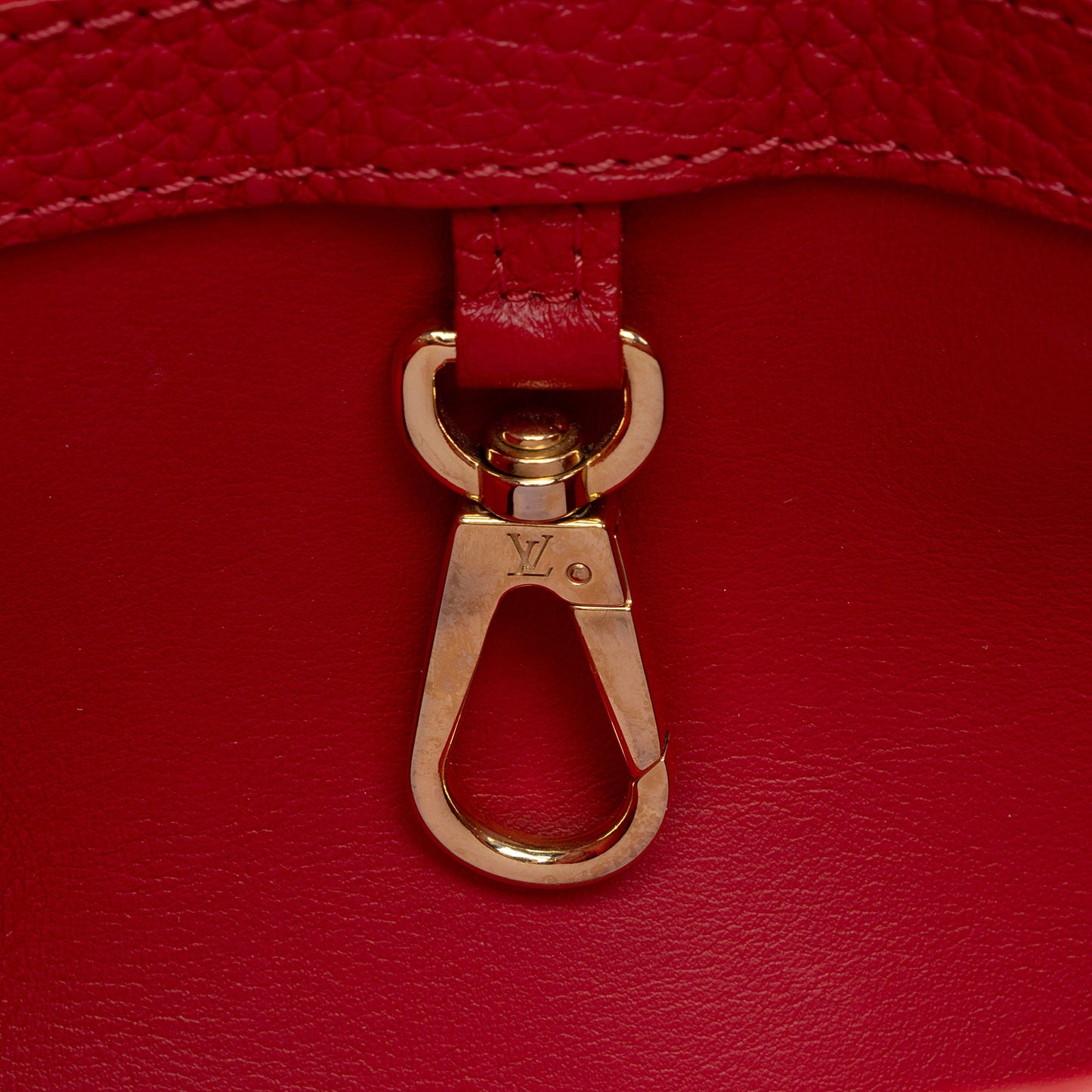 Louis Vuitton Taurillon Capucines BB Bag (SHF-o4zJMp)