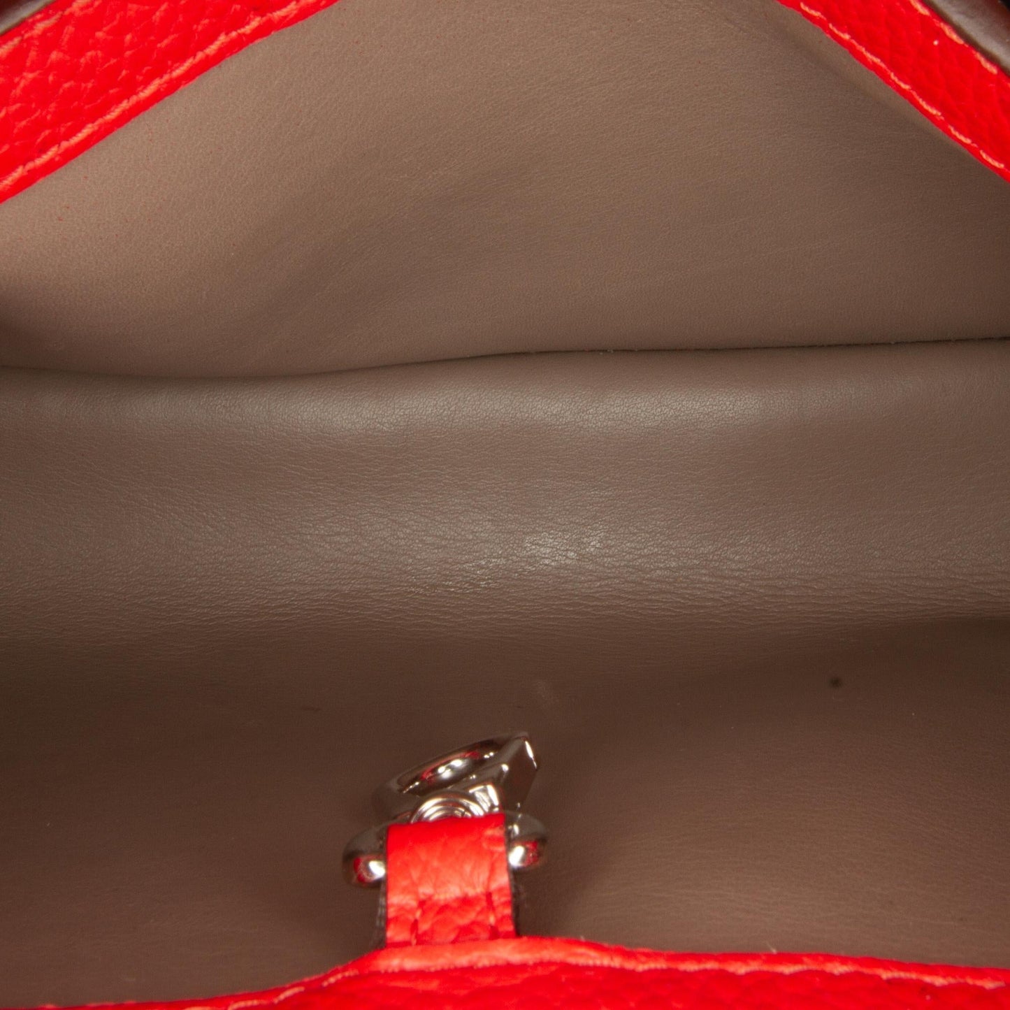 Louis Vuitton Taurillon Capucines BB (SHG-DlYZo4)