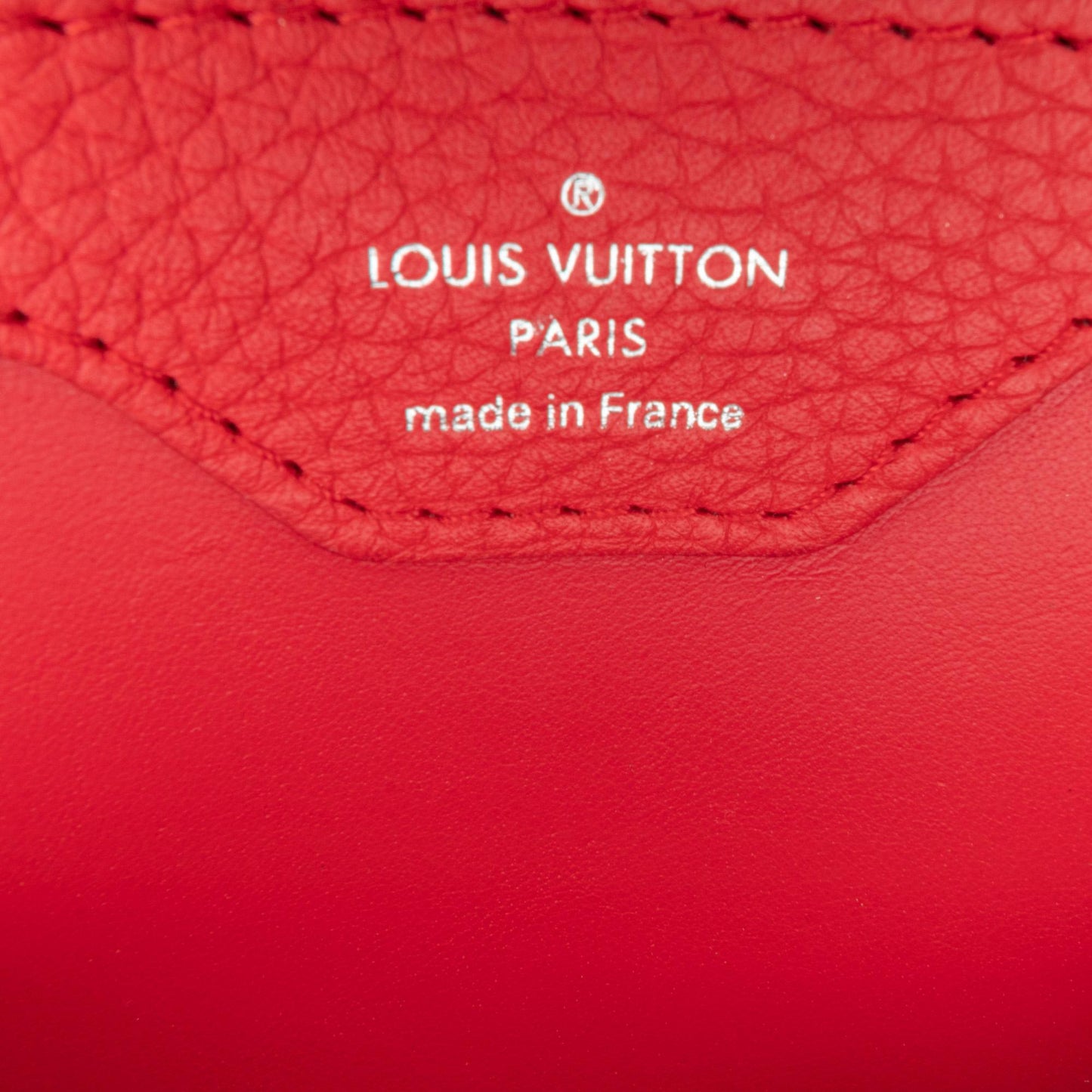 Louis Vuitton Taurillon Capucines BB (SHG-CP91zM)