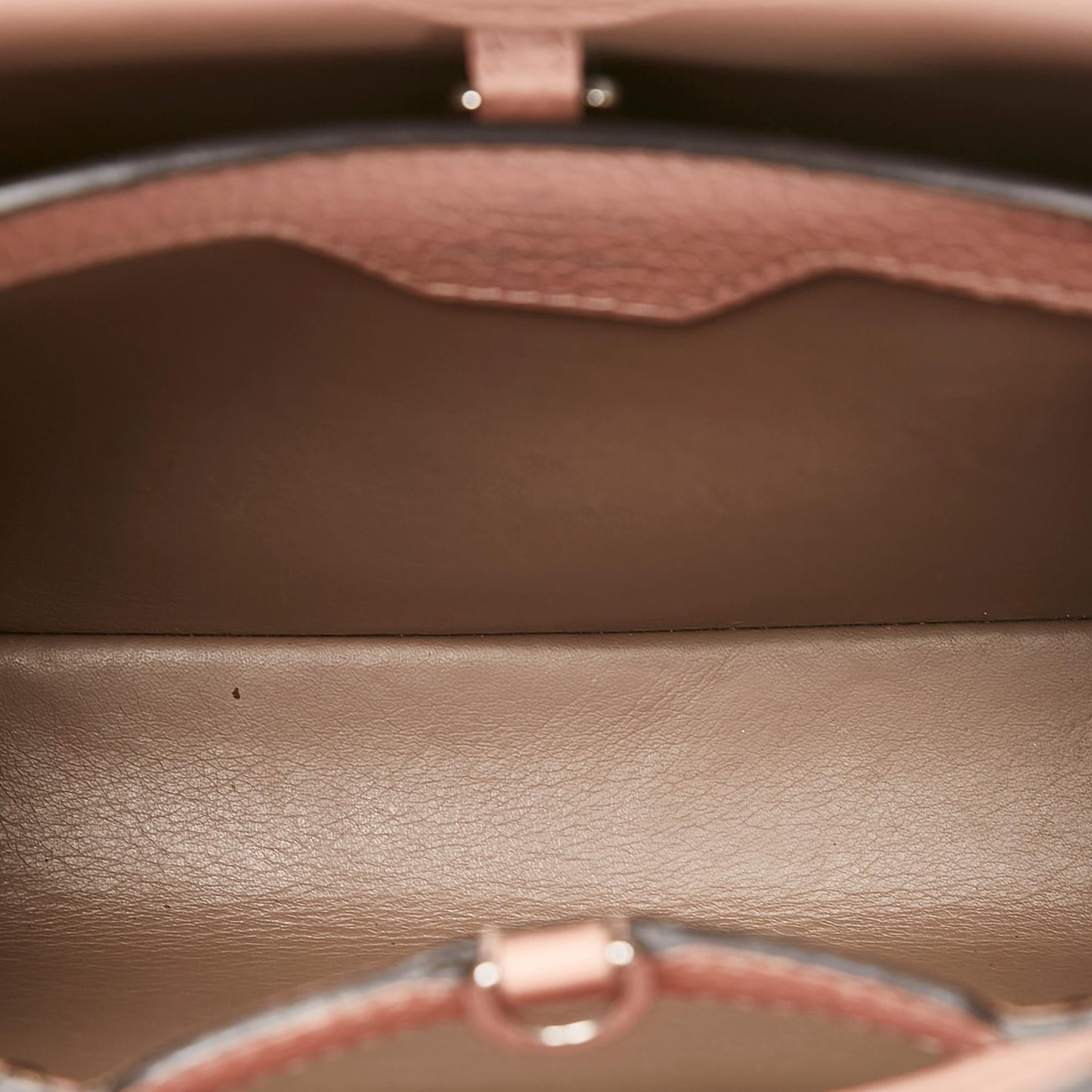 Louis Vuitton Taurillon Capucines BB