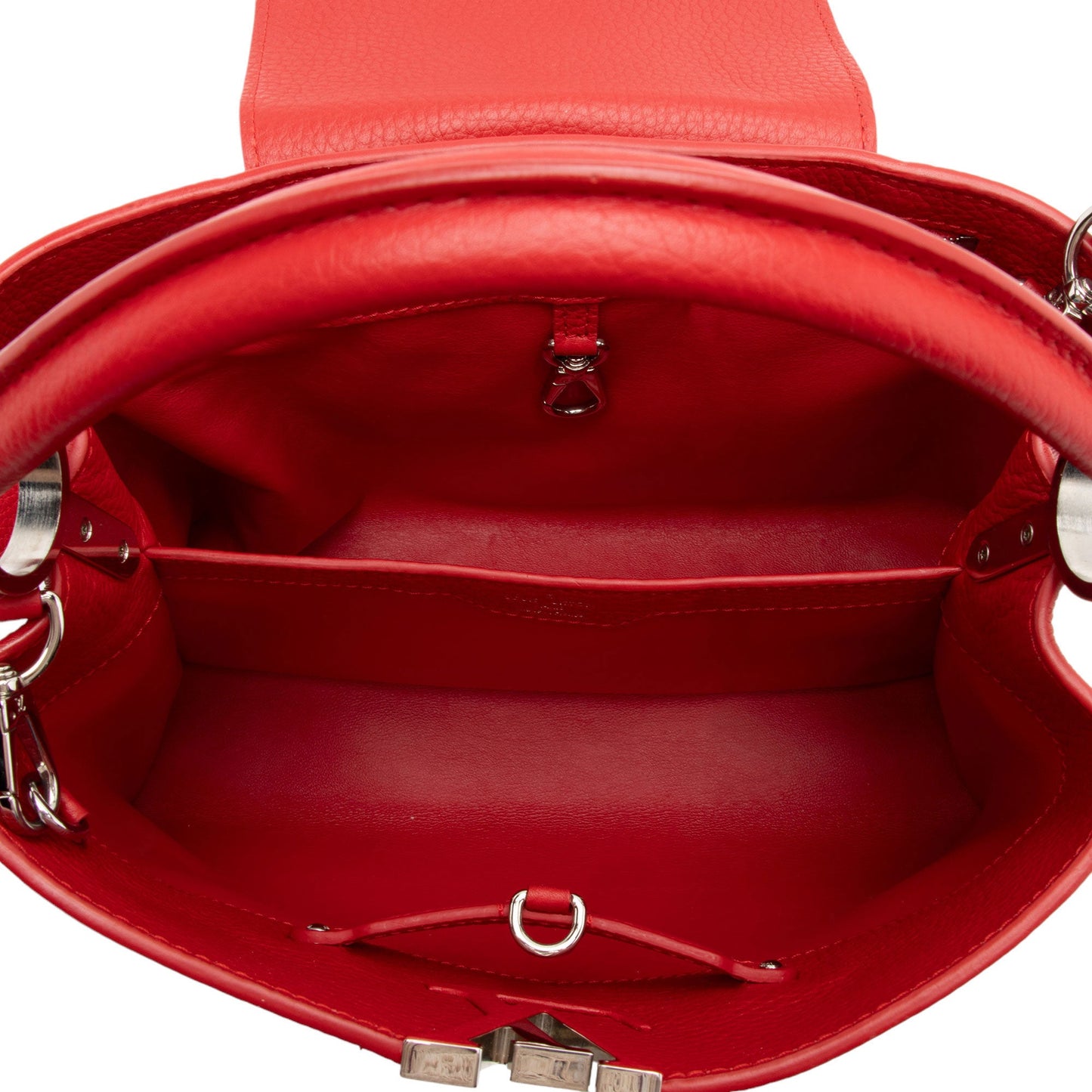 Louis Vuitton Taurillon Capucines PM Bag (SHF-lLOSG5)