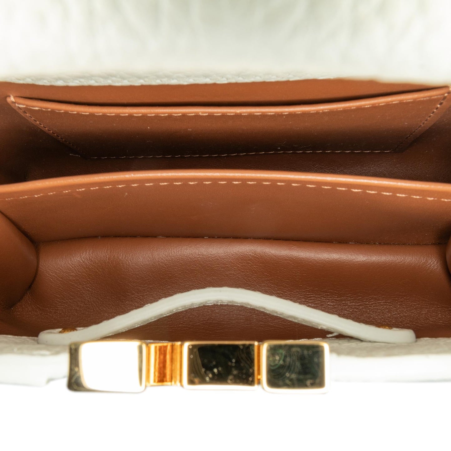 Louis Vuitton Taurillon Gelato Mini Capucines (SHG-Jbd4xN)
