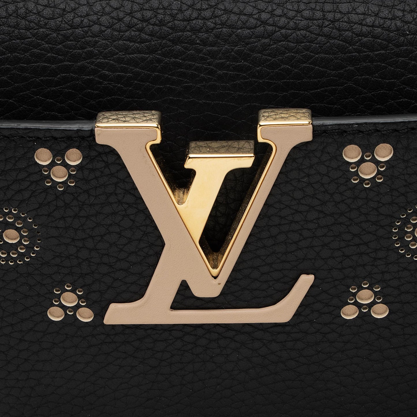 Louis Vuitton Taurillon Leather Sweet Brogues Capucines PM Bag (SHF-muGn5Y)