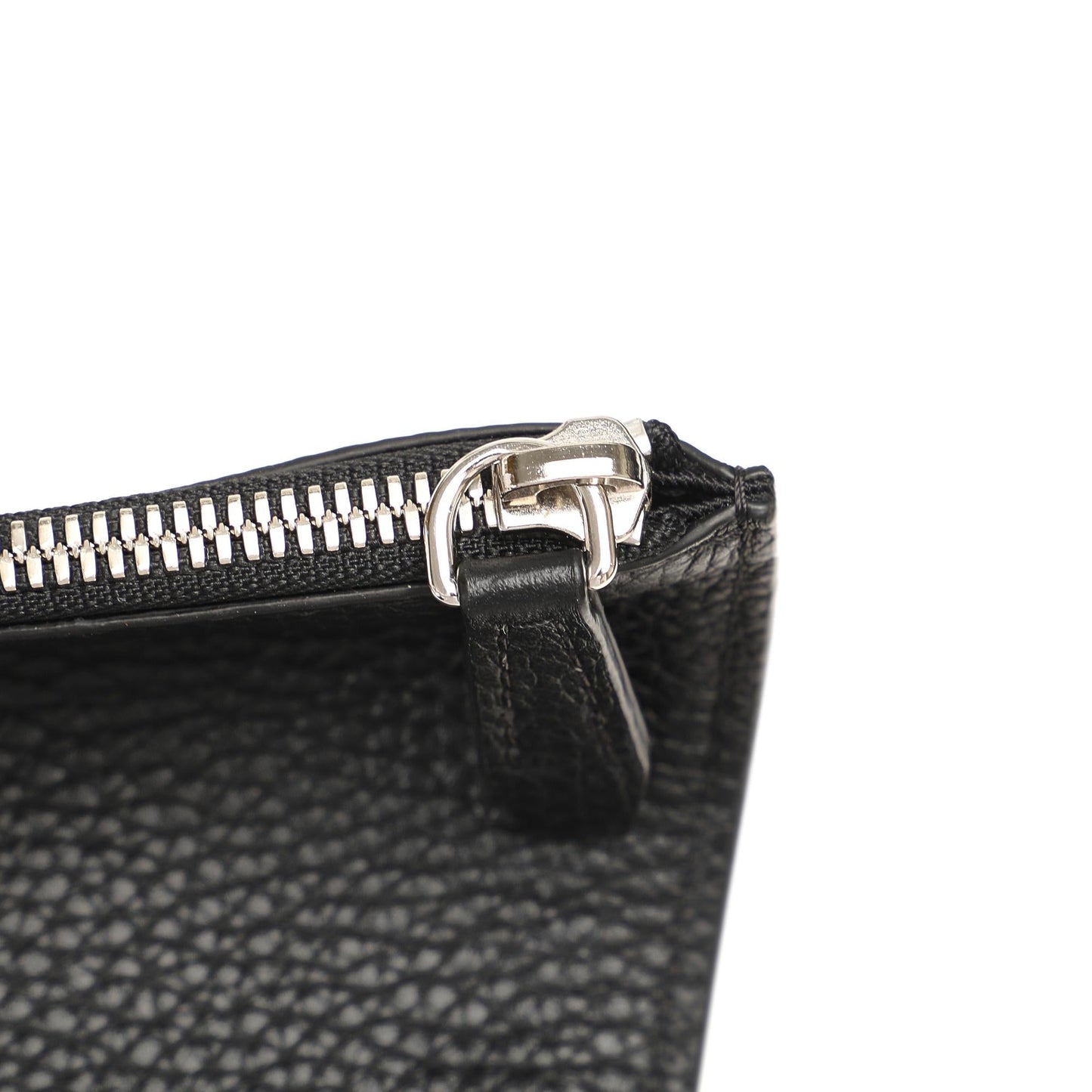 Louis Vuitton Taurillon Light Cabas (SHG-umP7WA)