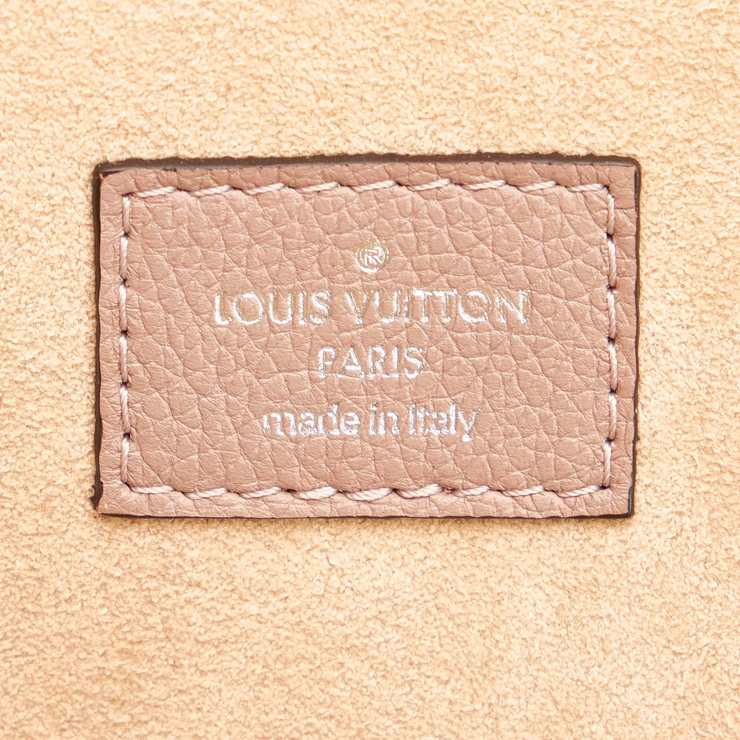 Louis Vuitton Taurillon Pochette Jour PM
