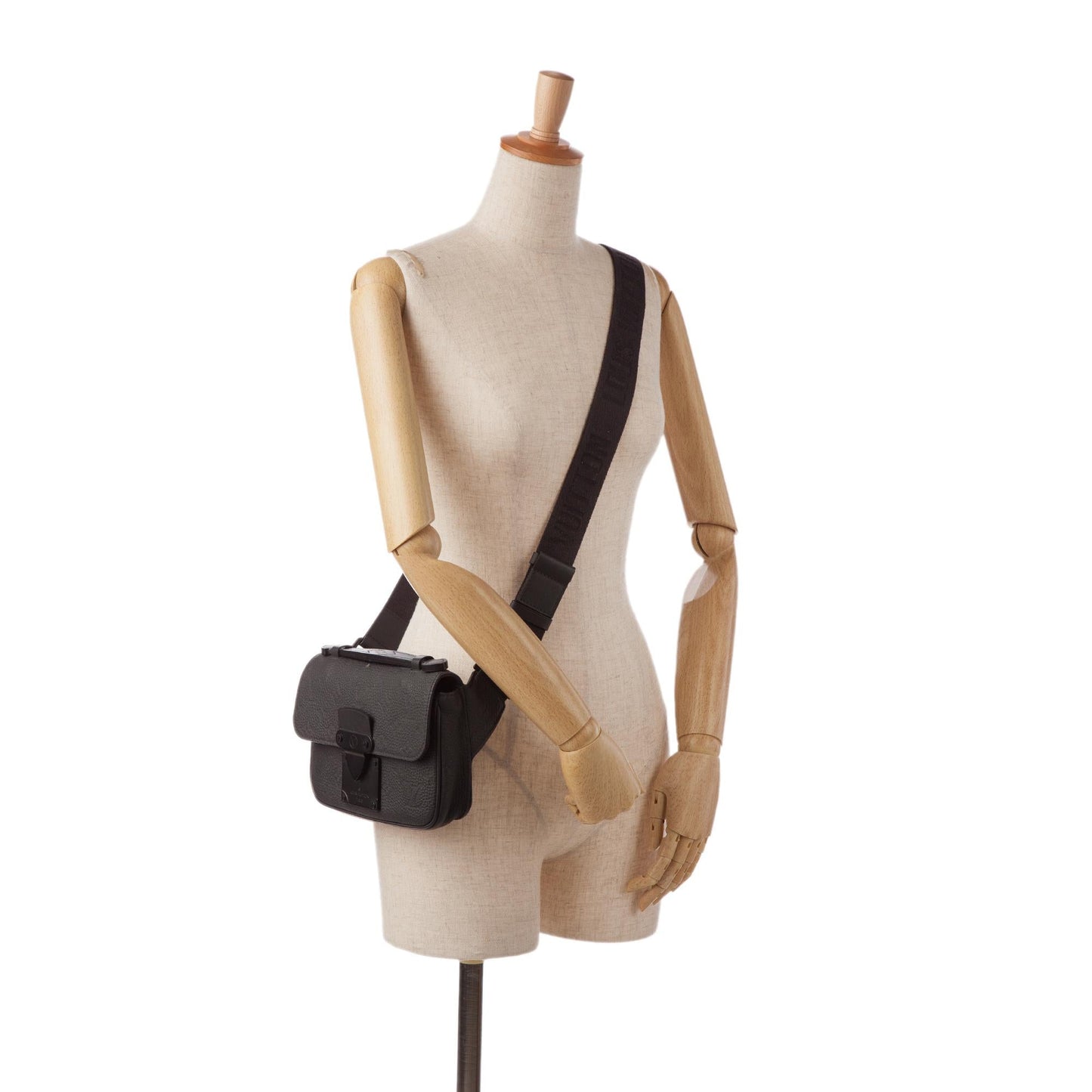 Louis Vuitton Taurillon S Lock Sling Bag (SHG-kz3Aka)