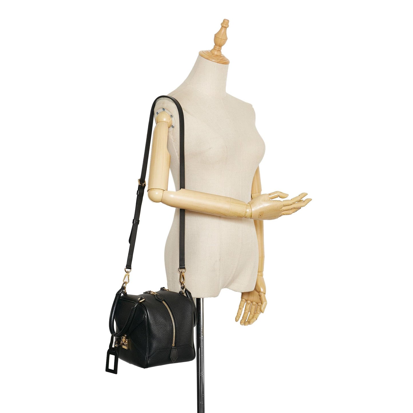 Louis Vuitton Taurillon Square (SHG-37422)