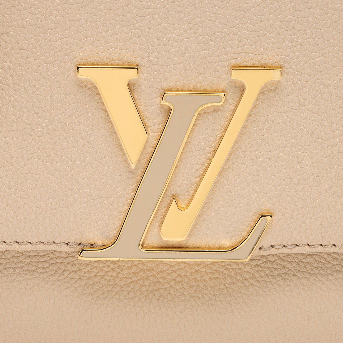 Louis Vuitton Taurillon Volta NM Top Handle Bag (SHF-EutRHJ)