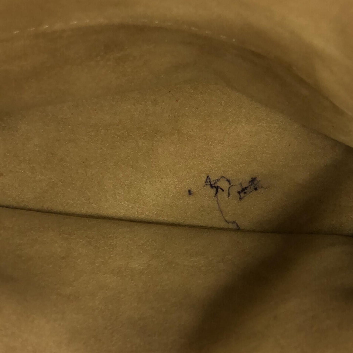 Louis Vuitton Taurillon Volta (SHG-vjvtJv)