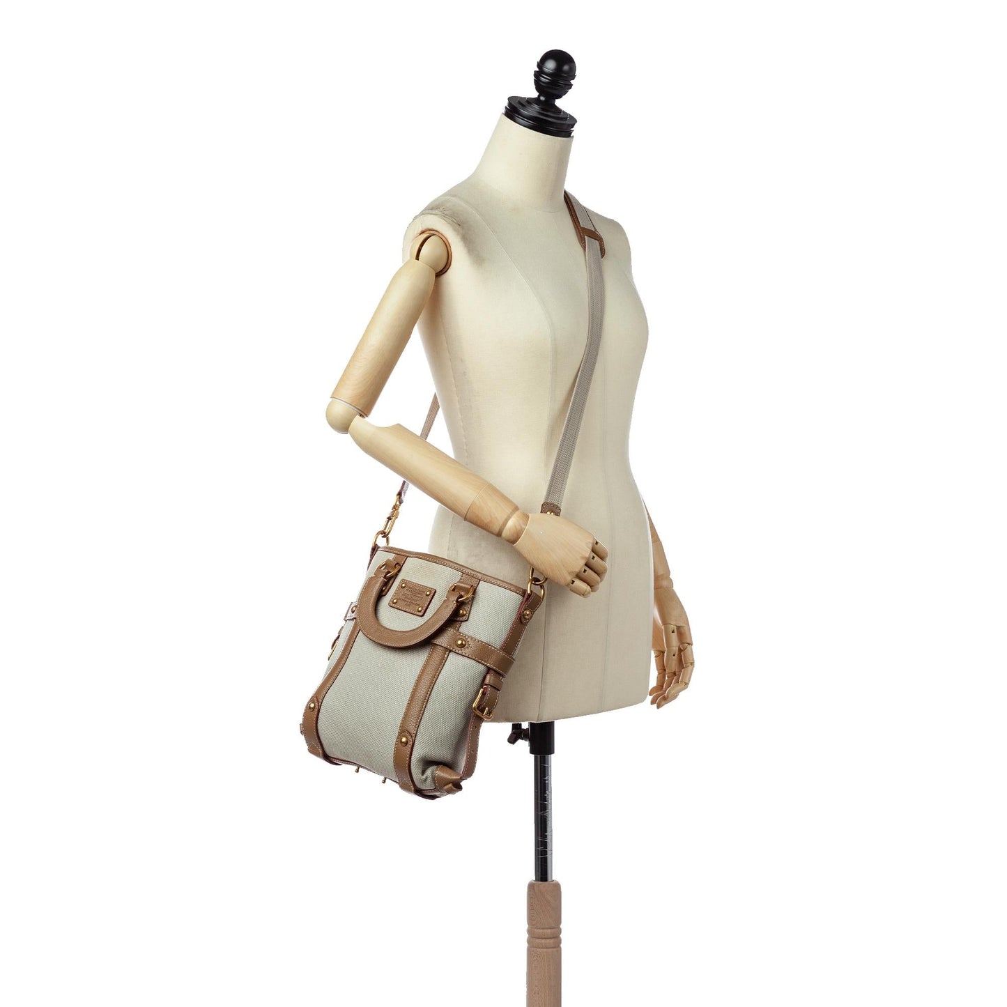 Louis Vuitton Toile Trianon Poids Plume (SHG-24046)