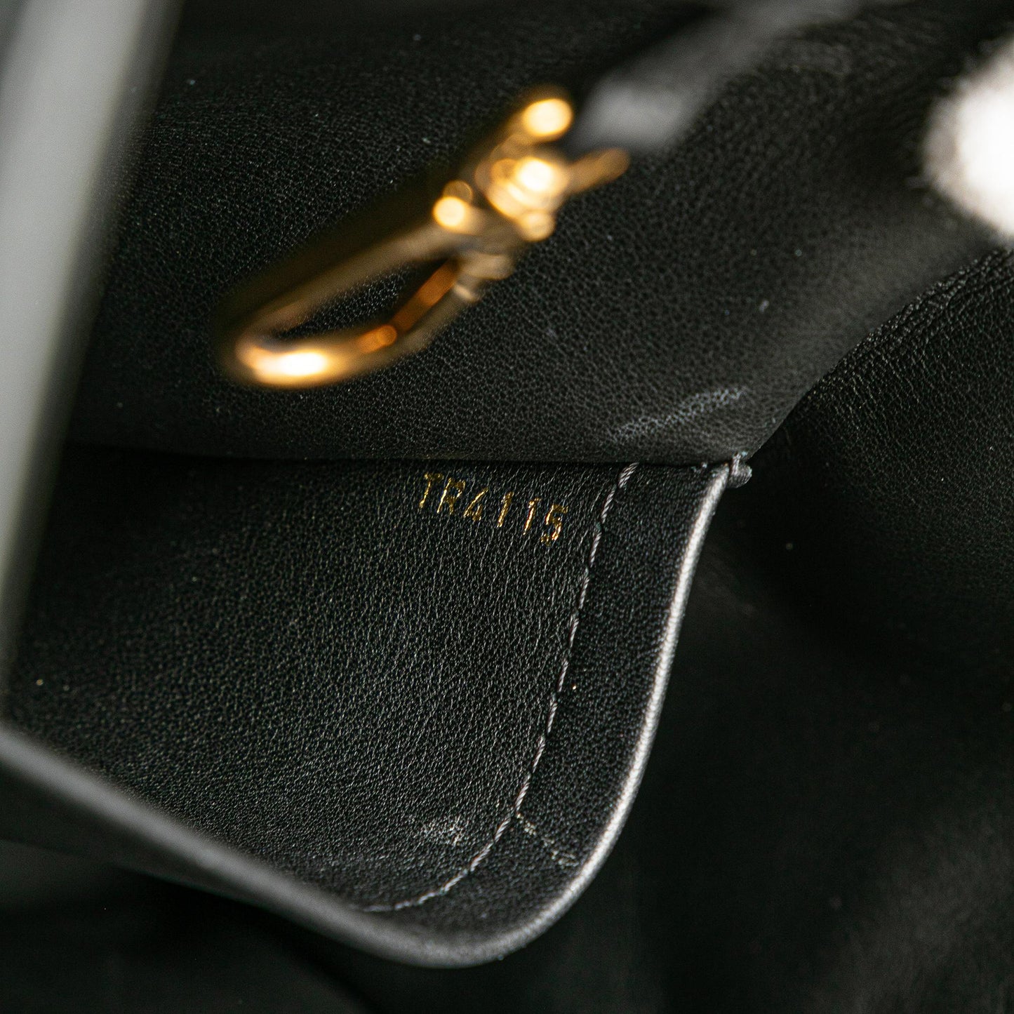 Louis Vuitton Tweed Capucines MM