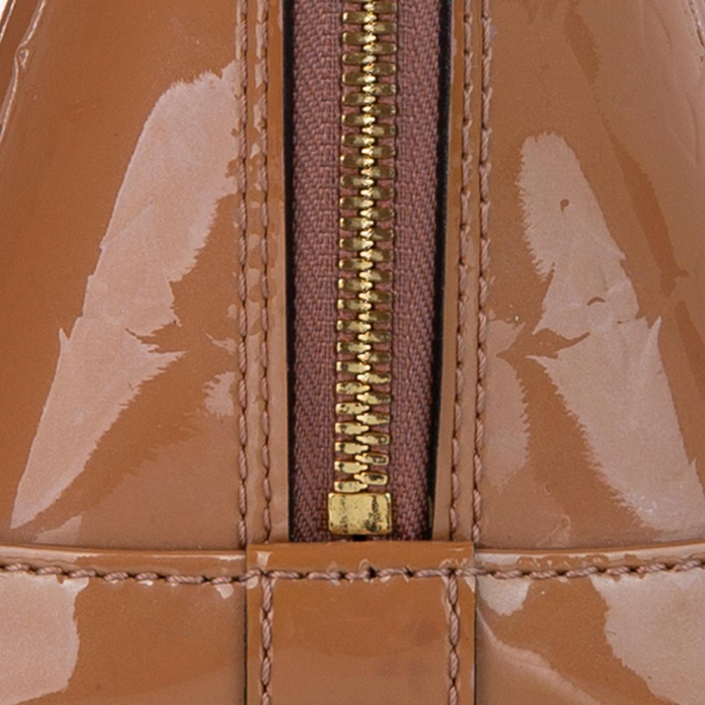 Louis Vuitton Vernis Alma BB (SHG-28513)