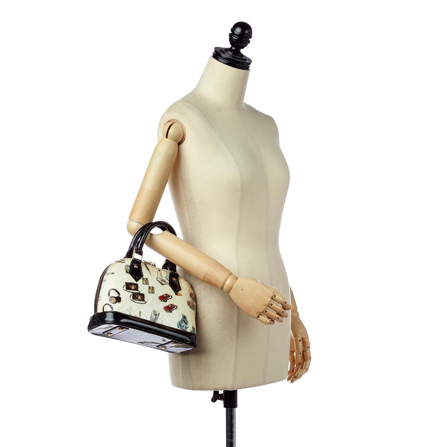 Louis Vuitton Vernis Alma Sticker BB (SHG-24117)