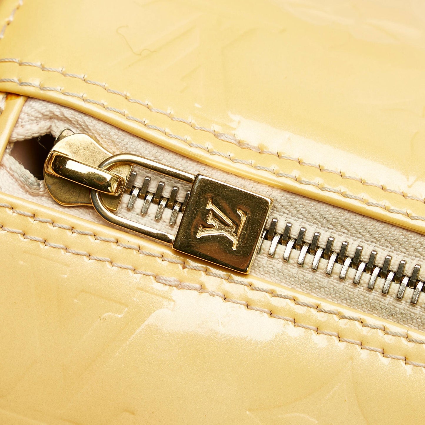 Louis Vuitton Vernis Bedford (SHG-28100)