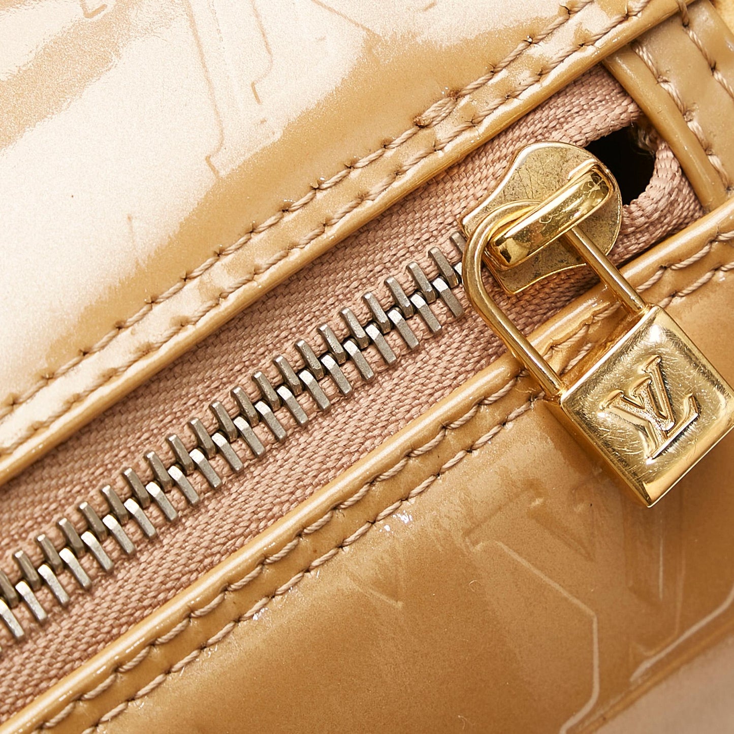 Louis Vuitton Vernis Bedford (SHG-28298)
