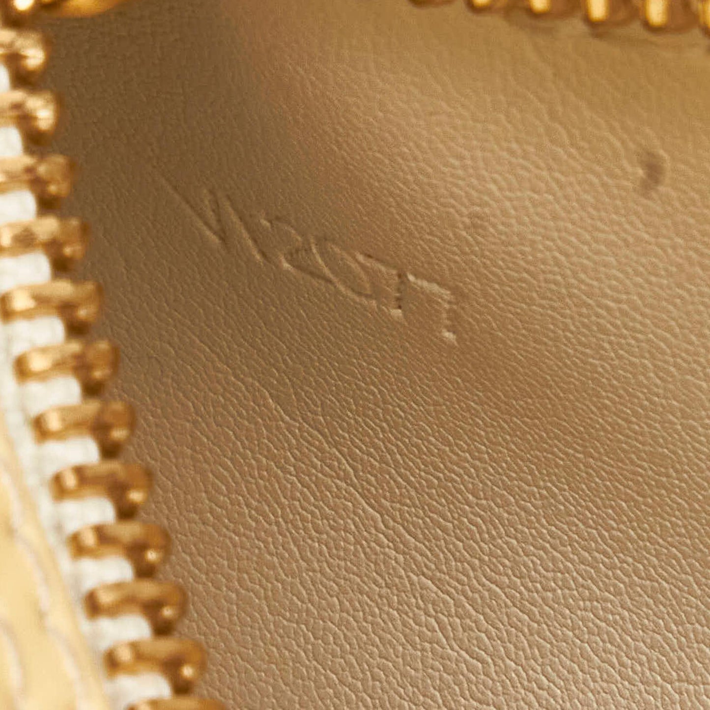 Louis Vuitton Vernis Bedford (SHG-30807)