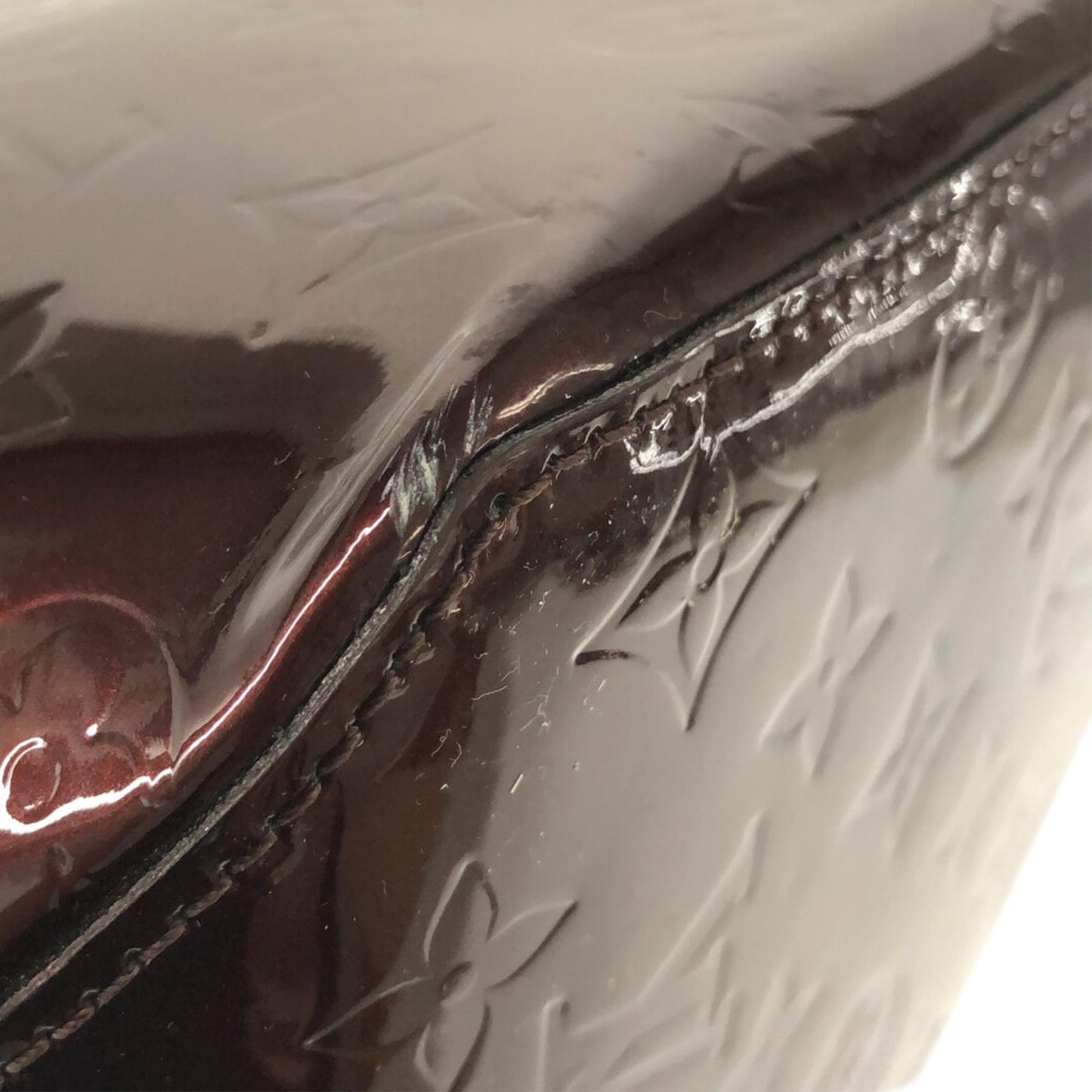 Louis Vuitton Vernis Bellevue GM (SHG-S5gLuI)