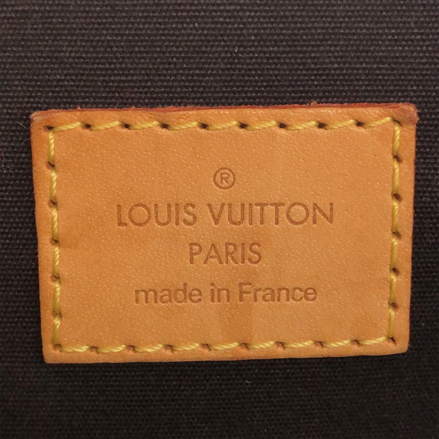 Louis Vuitton Vernis Bellevue GM (SHG-S5gLuI)