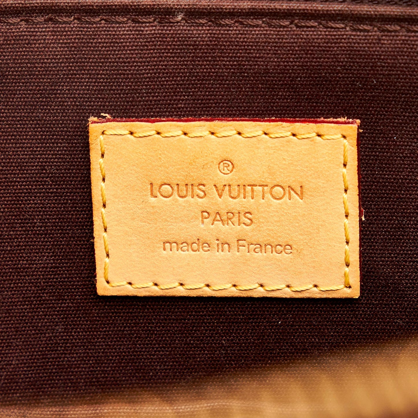 Louis Vuitton Vernis Bellevue PM (SHG-30985)