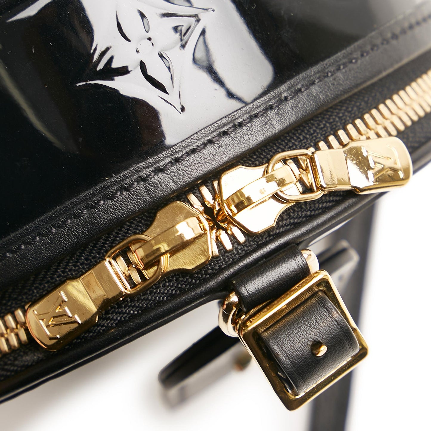 Louis Vuitton Vernis Mini Boite Chapeau Souple (SHG-Vfsh7Q)