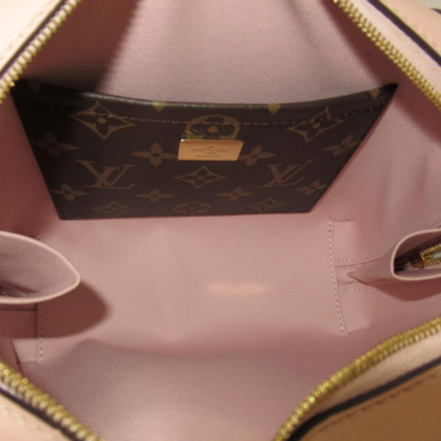 Louis Vuitton Vernis Miroir Venice (SHG-IpKOhi)