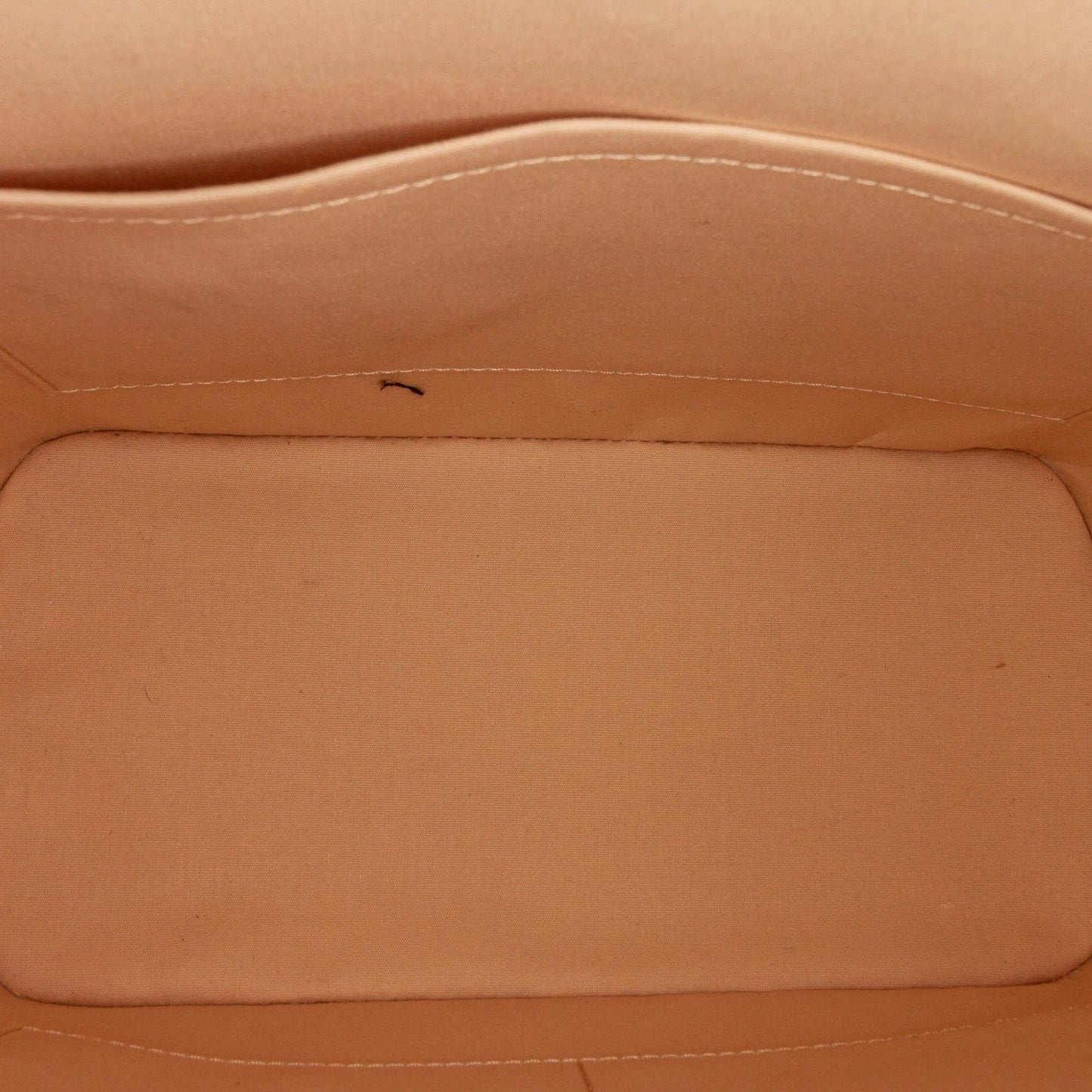 Louis Vuitton Vernis Montebello MM (SHG-34330)