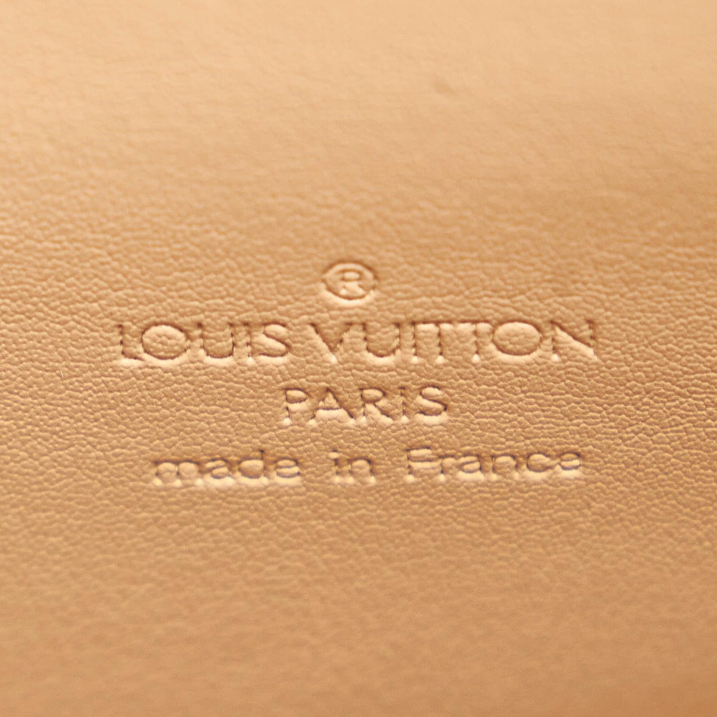 Louis Vuitton Vernis Pochette Mott (SHG-29384)