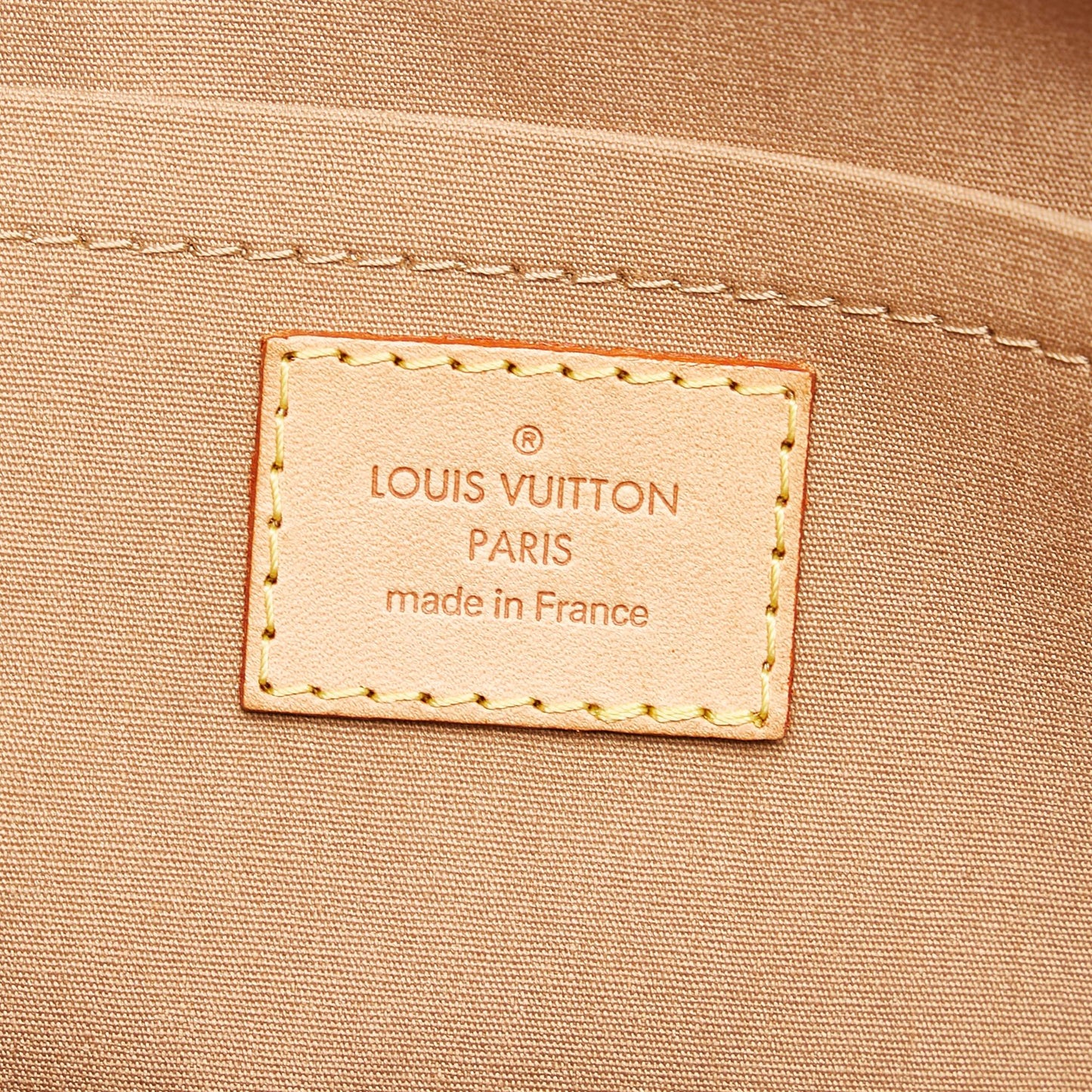 Louis Vuitton Vernis Rosewood (SHG-28615)